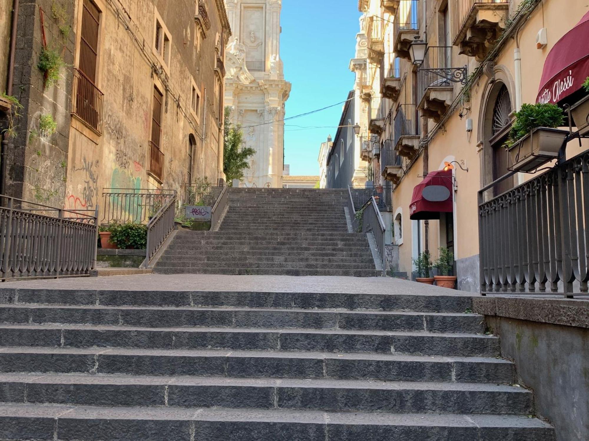 Guest House "Le Sciare" - Centro Storico كاتانيا المظهر الخارجي الصورة